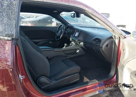 2018 Dodge Challenger Sxt из США, поврежденный, VIN 2C3CDZAG2JH130994